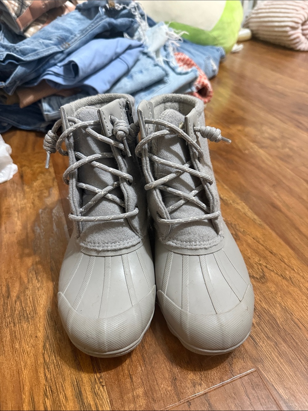 Sperry Kids Light Gray Duck Boots
